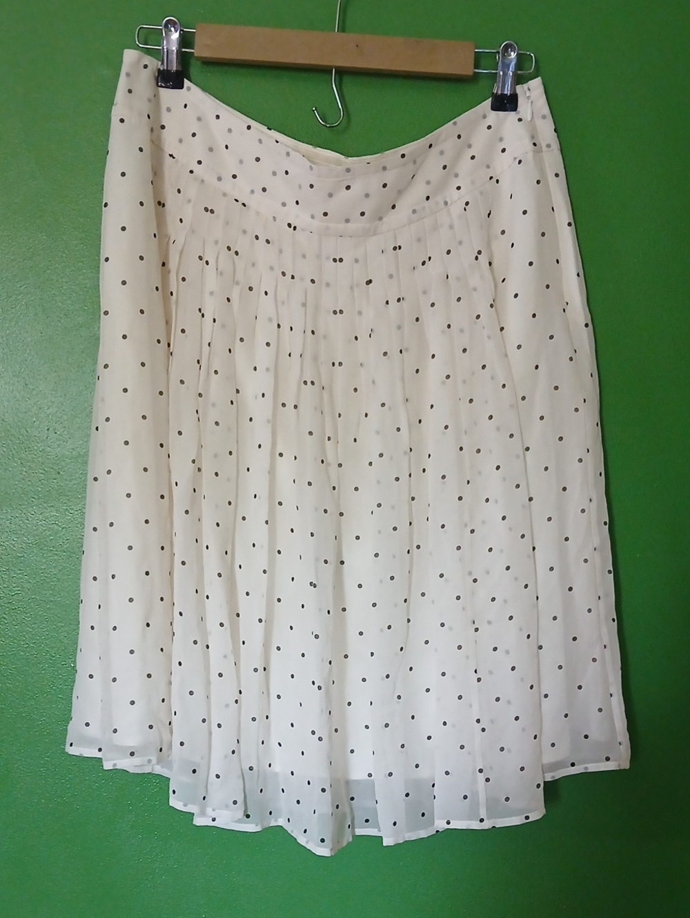 St. John Collection Silk Pleated Cream Polka Dot Circle Skirt